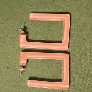 New Plunder large pink rectangular earrings